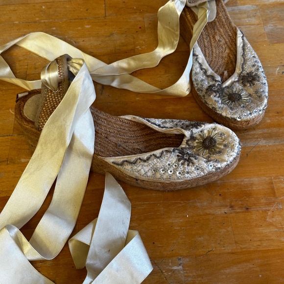 Satin lace up espadrille heels - Picture 2 of 2